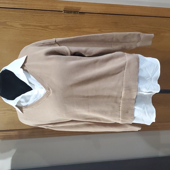 Ralph Lauren Black Label Sweaters - Ralph Lauren black label knit sweater tan with attached collar tails